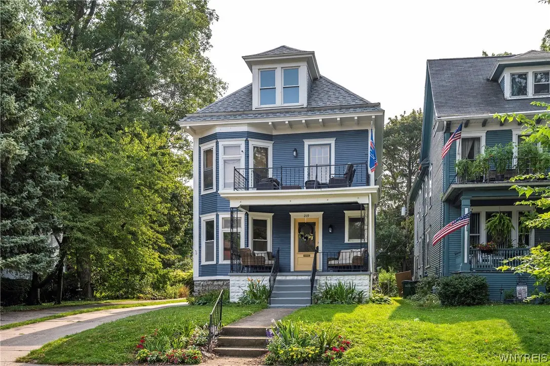 219 Woodward Avenue, Buffalo, NY 14214 - #1