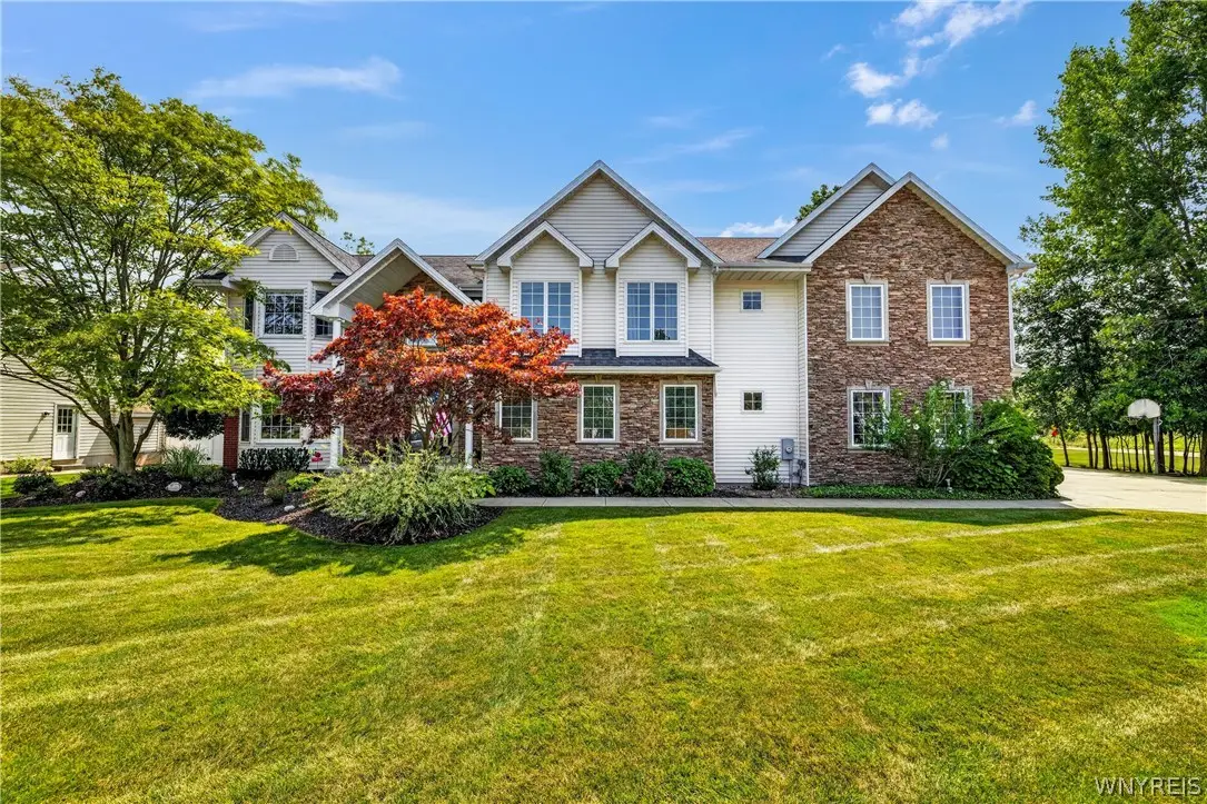 243 South Lane, Grand Island, NY 14072 - #1