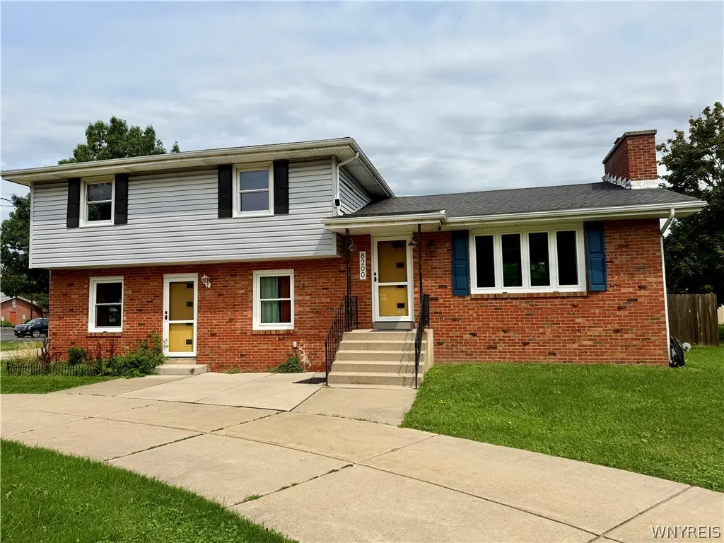 8200 Greiner Rd, Buffalo, NY 14221 - #1