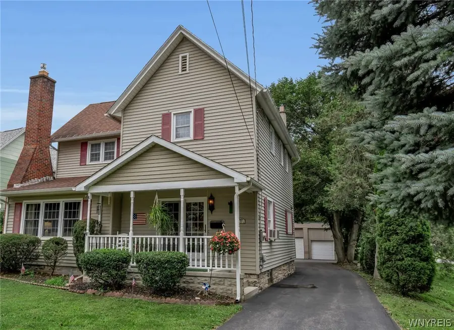 40 Clinton Street, Akron, NY 14001 - #3