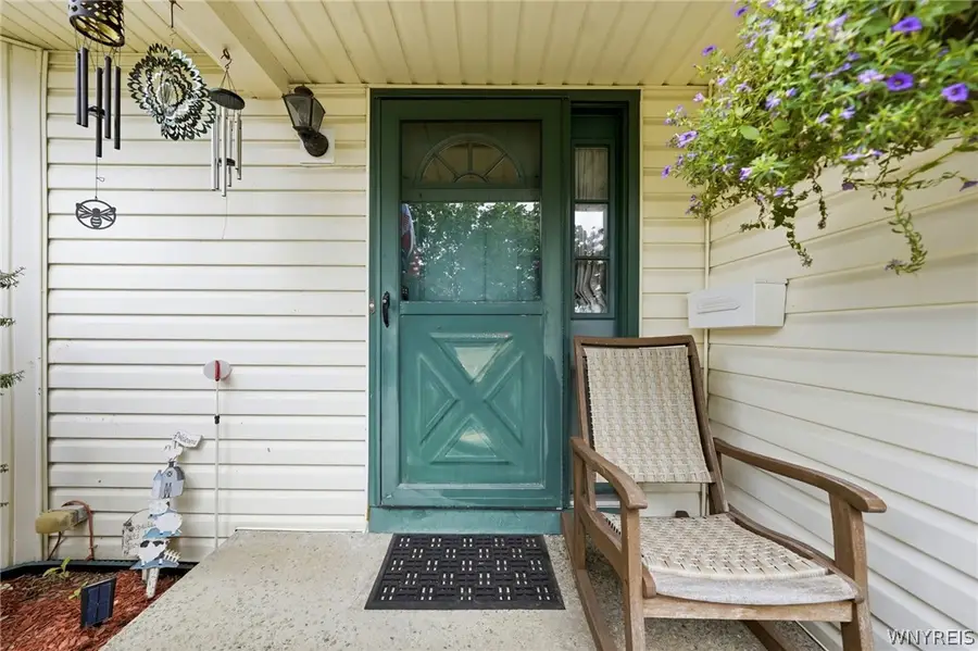 5976 Margaret Ann Drive, Lake View, NY 14085 - #3