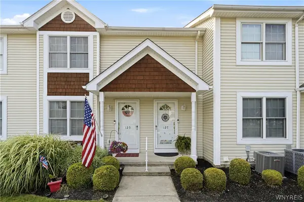 127 Olde Stone Lane, Lancaster, NY 14086