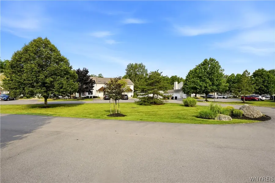 127 Olde Stone Lane, Lancaster, NY 14086 - #3