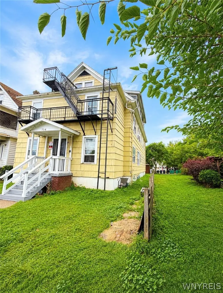 714 8th Street, Niagara Falls, NY 14301 - #3
