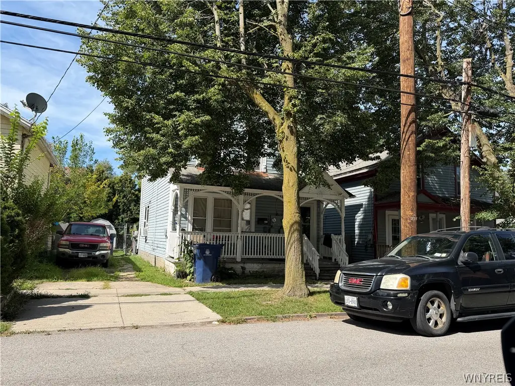 210 East Street, Buffalo, NY 14207 - #1