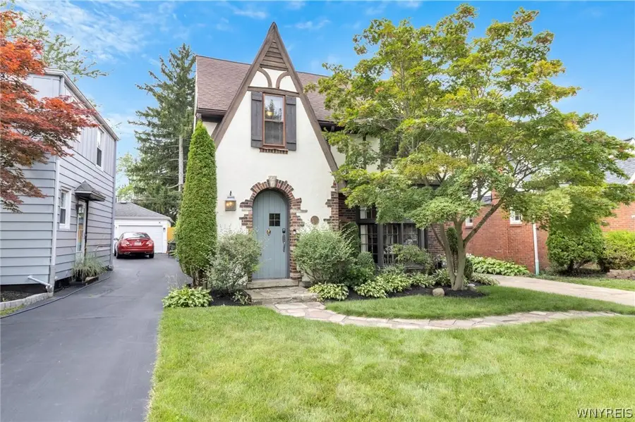 28 Bissell Drive, Amherst, NY 14226 - #2
