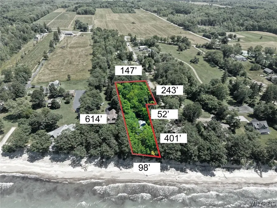8 Surfside Drive, Irving, NY 14081 - #3