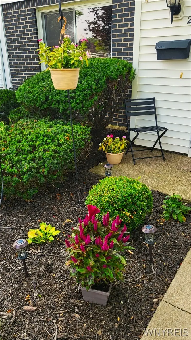 20 Parkview Court, Lancaster, NY 14086 - #2