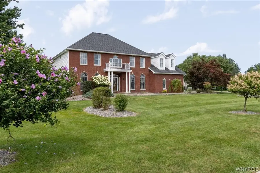 5740 Marthas Vineyard, Clarence Center, NY 14032 - #3