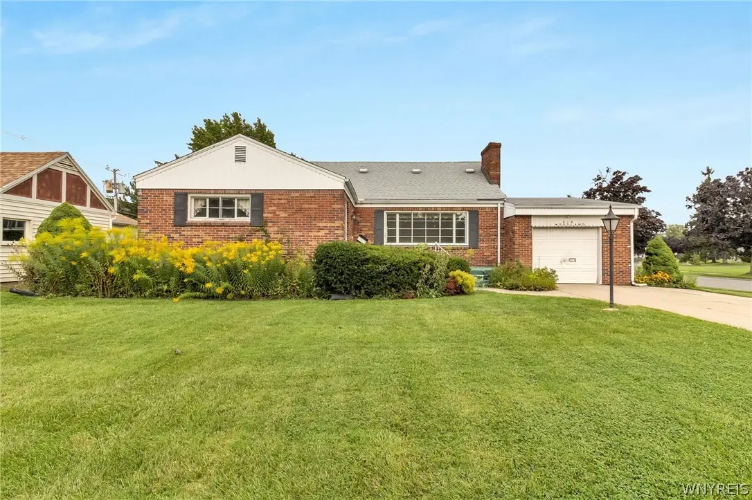 418 Woodland Drive, Tonawanda, NY 14223 - #1