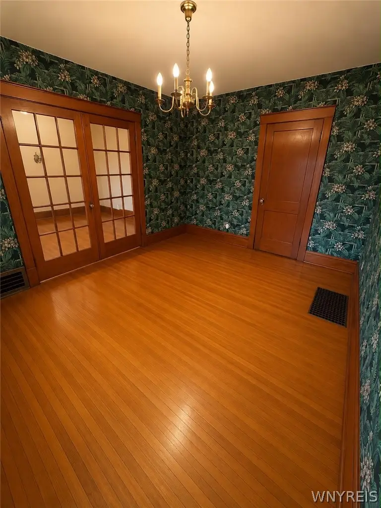 1606 Ferry Avenue, Niagara Falls, NY 14301 - #3