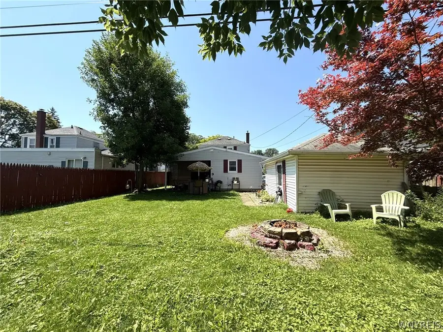 609 76th Street, Niagara Falls, NY 14304 - #3