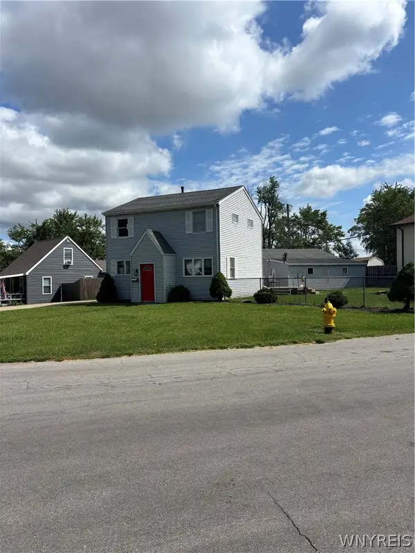 83 Elm Road, Buffalo, NY 14226