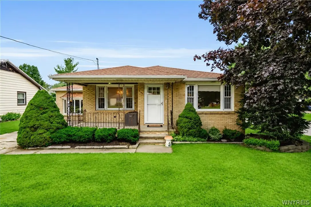 306 Lake Avenue, Lancaster, NY 14086 - #1
