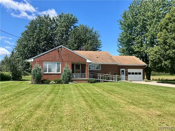 6680 Heise Road, Clarence Center, NY 14032