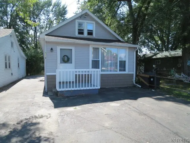 5716 Lakeview, Lake View, NY 14085 - #1