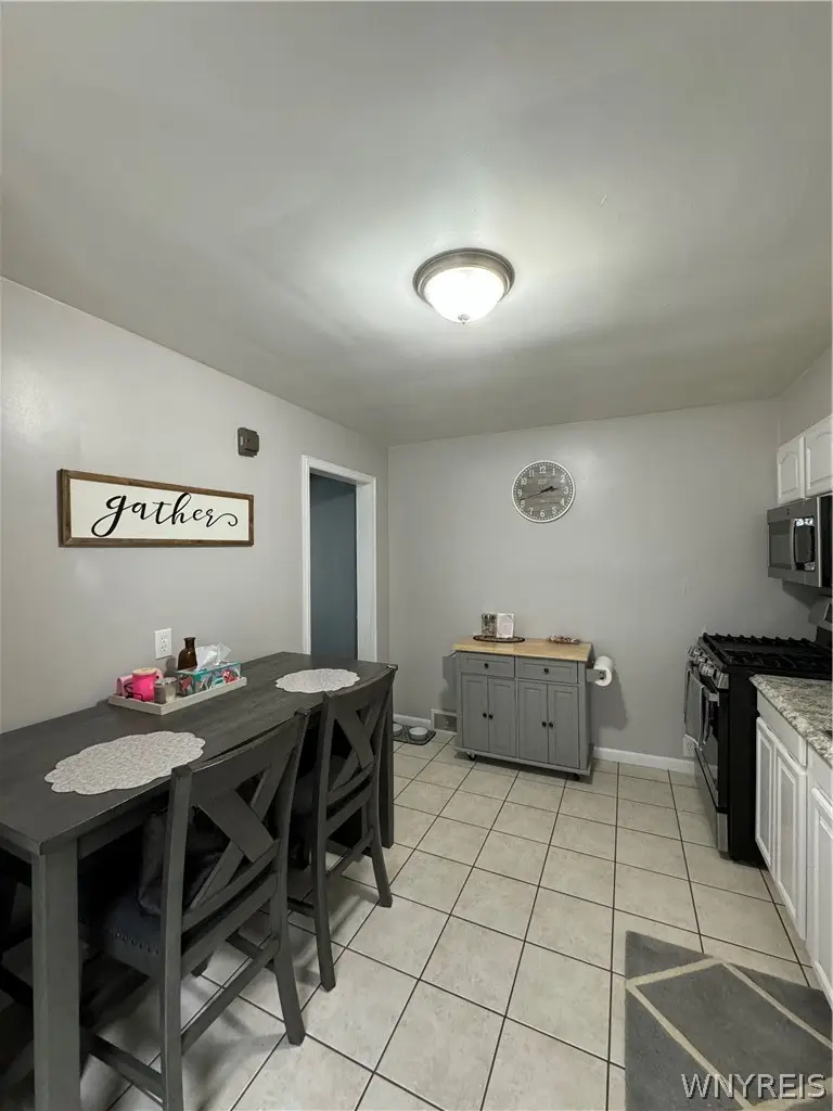 3259 Jerauld Avenue, Niagara Falls, NY 14305 - #2