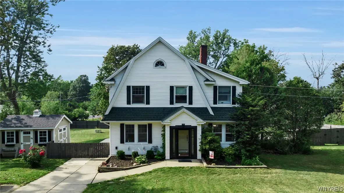5798 Lakecrest Drive, Lake View, NY 14085 - #1