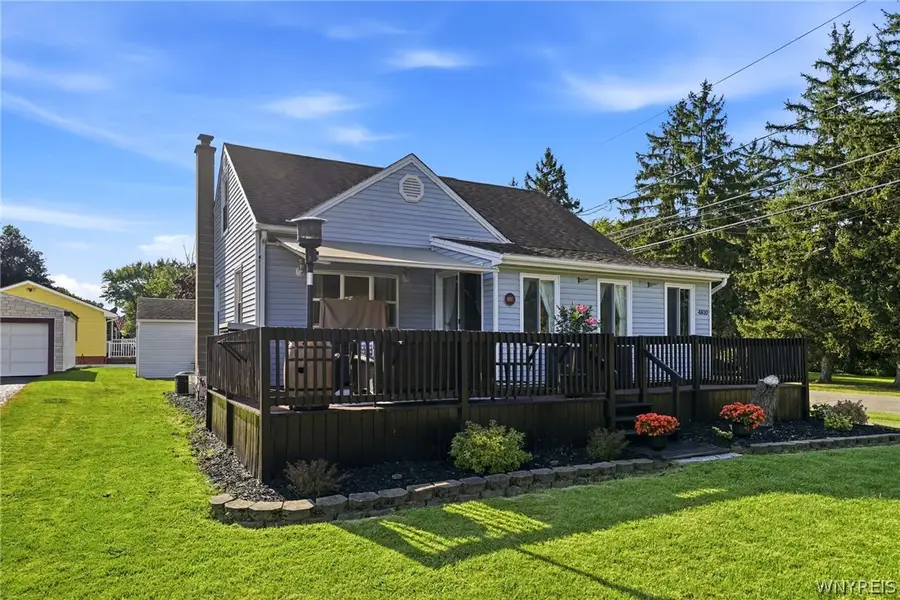 4810 Bay View Road, Hamburg, NY 14075 - #2