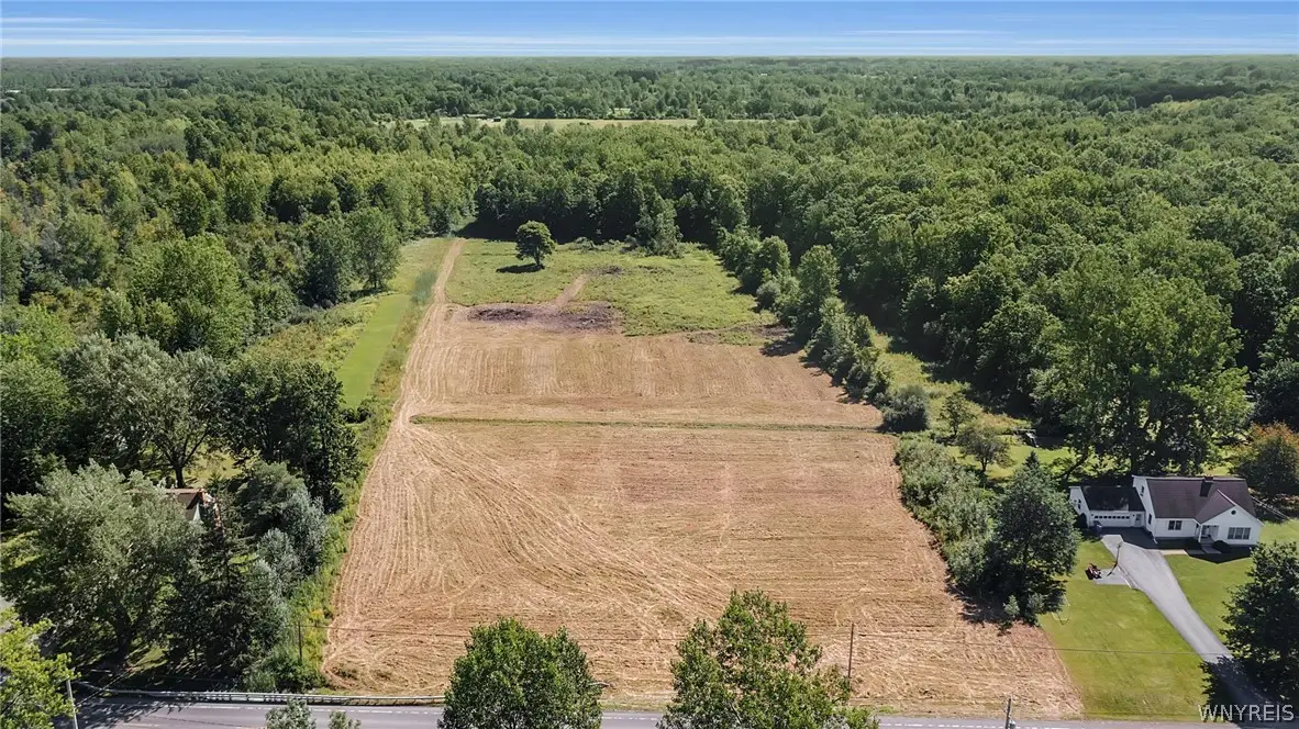 8485 Goodrich Road E, Clarence, NY 14031 - #1