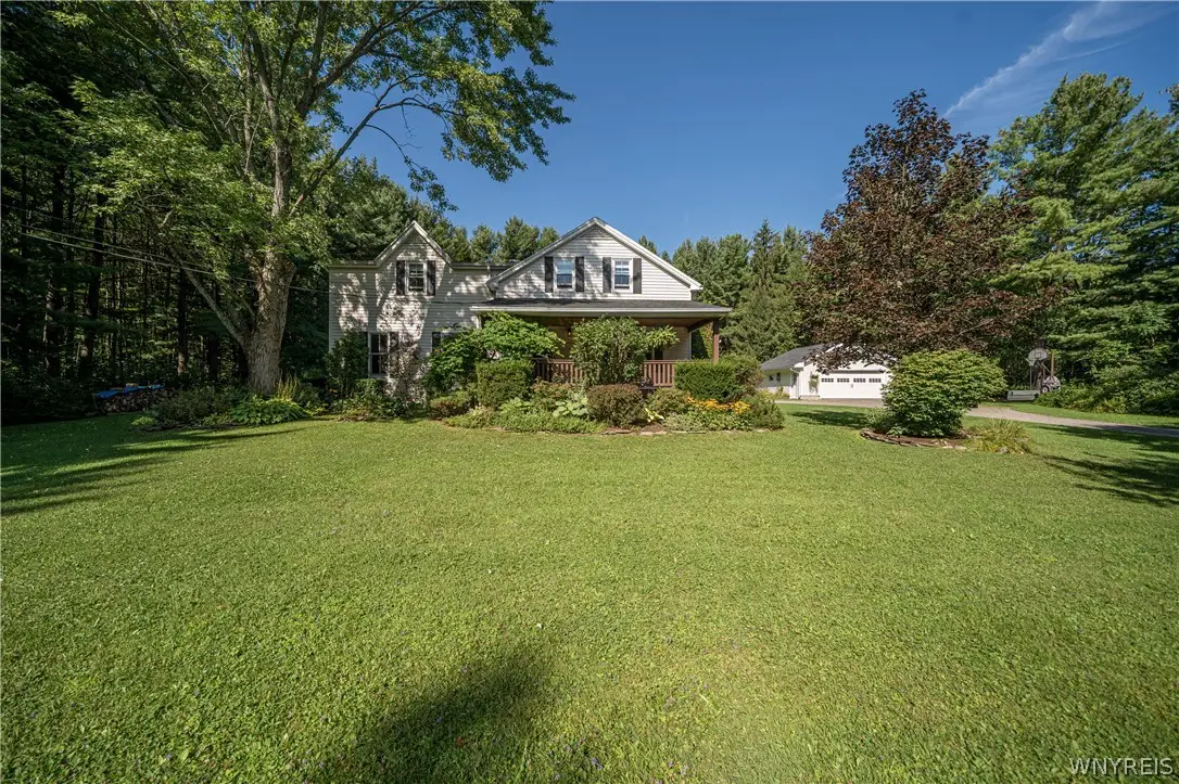 8712 Zimmerman Road, Hamburg, NY 14075 - #1
