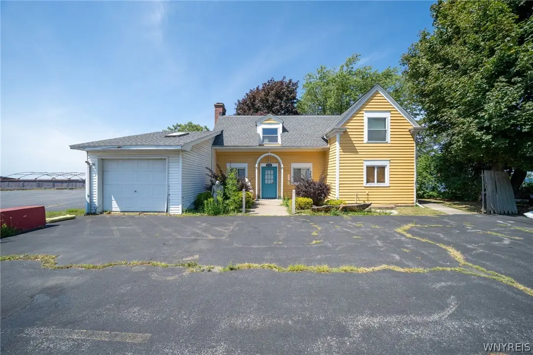 4904 Lake Shore Road, Hamburg, NY 14075 - #1