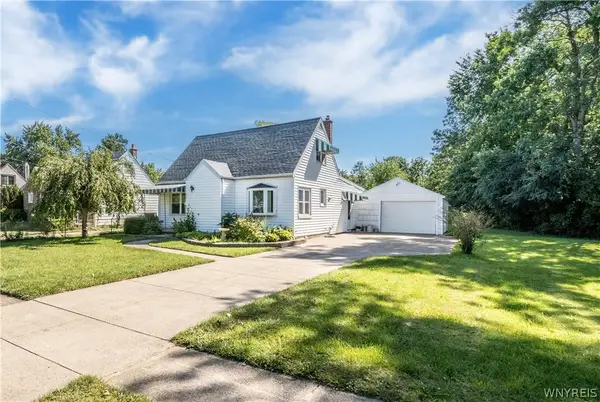 409 Ivyhurst Rd N, Amherst, NY 14226