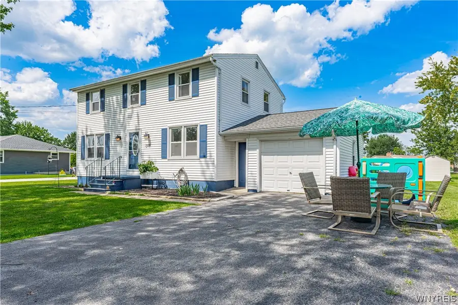 2981 Pearce Road, North Tonawanda, NY 14120 - #3