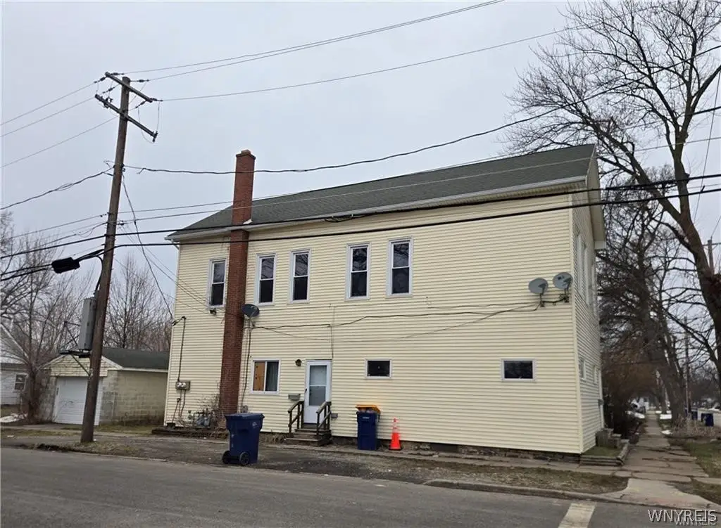 285 Clinton Street, Lockport, NY 14094 - #1