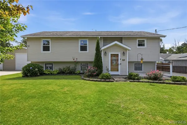 6525 Woodside Place, Niagara Falls, NY 14304