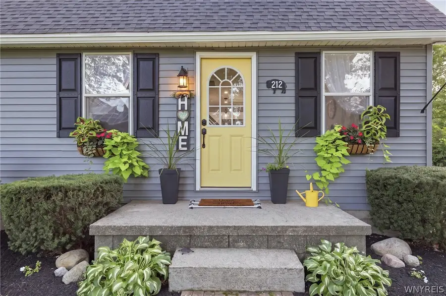 212 Schwartz Road, Lancaster, NY 14086 - #3