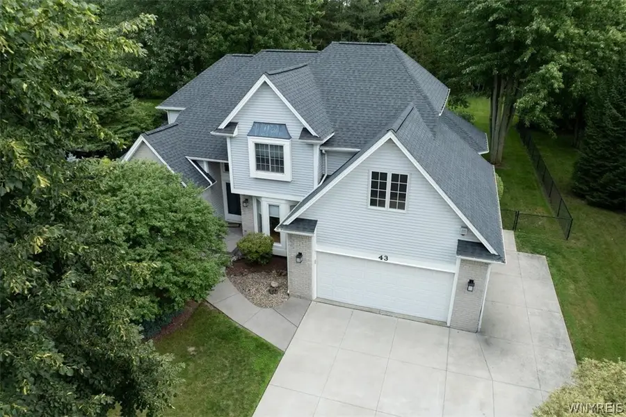 43 E Pinelake Drive, Amherst, NY 14221 - #2