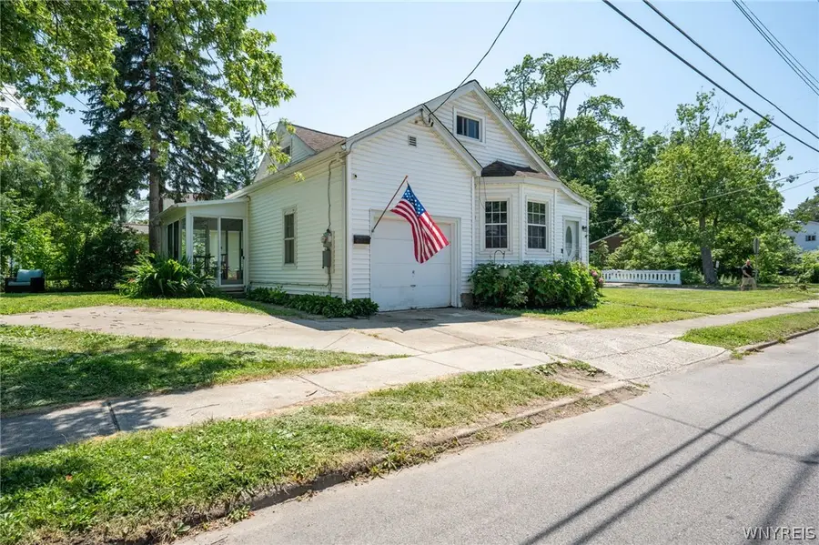 4 Kent Avenue, Blasdell, NY 14219 - #2