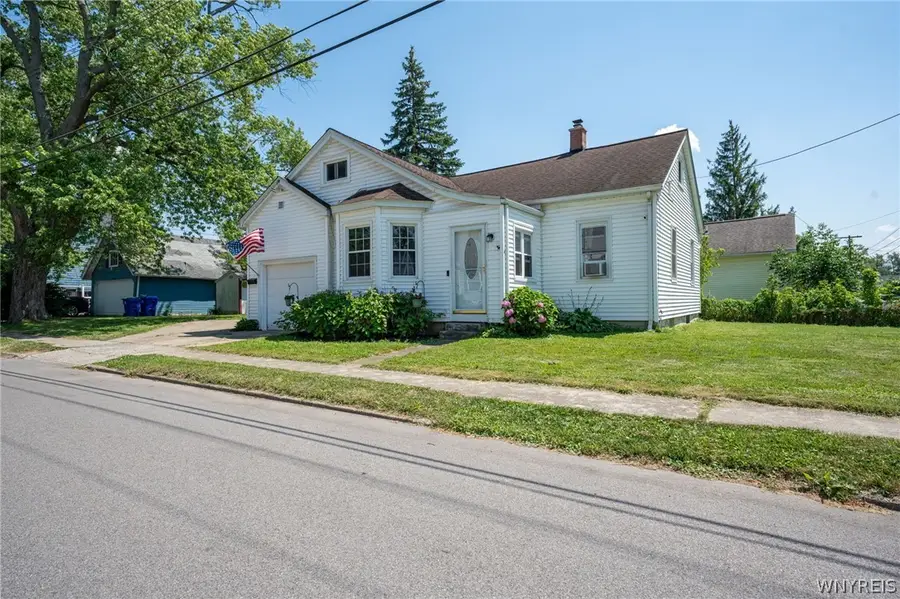 4 Kent Avenue, Blasdell, NY 14219 - #3