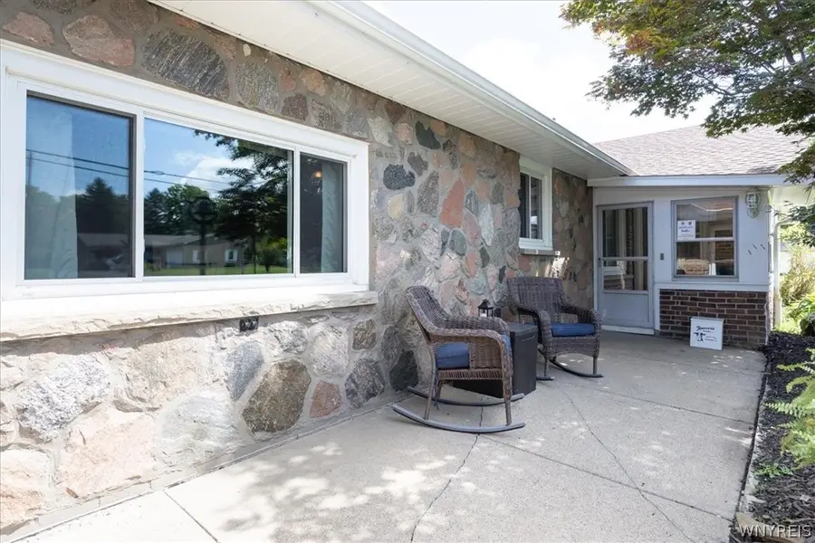 5783 Joanne Drive, Sanborn, NY 14132 - #2