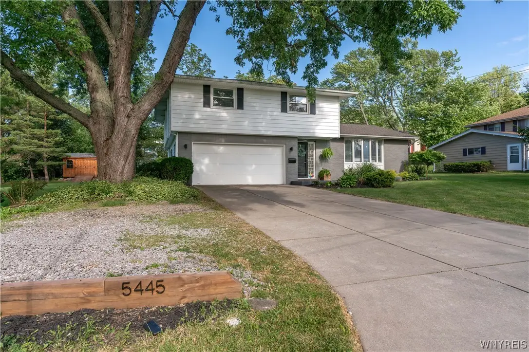5445 Sterling Road, Hamburg, NY 14075 - #1