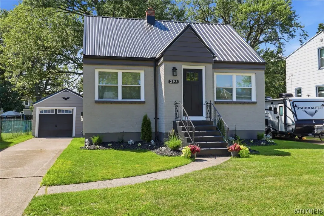 298 Lowell Road, Buffalo, NY 14217 - #1