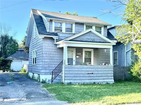 1886 Weston Avenue, Niagara Falls, NY 14305