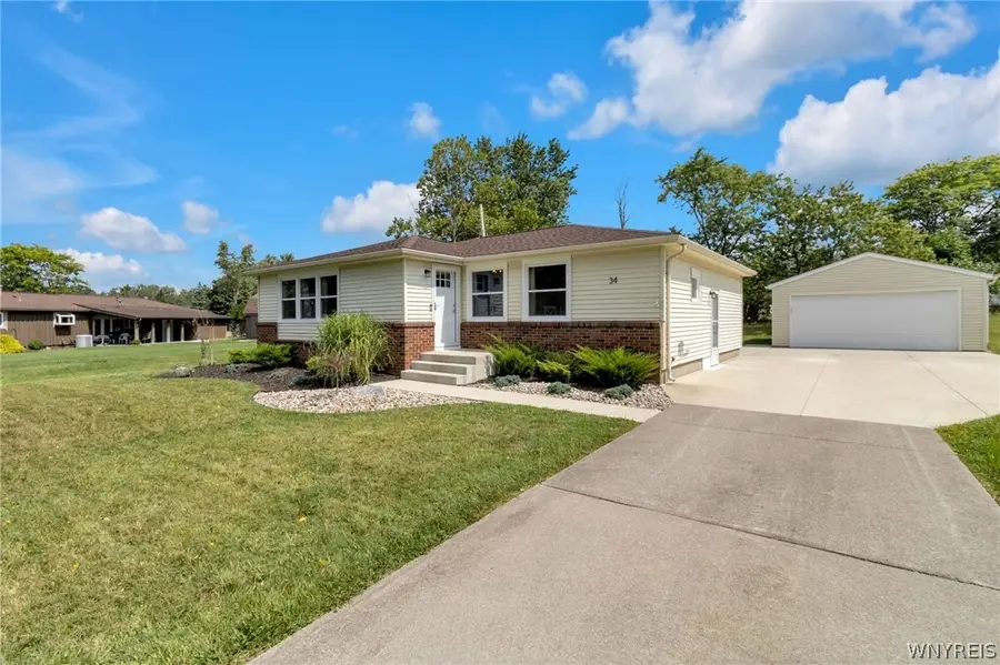 34 Kingswood Drive, Orchard Park, NY 14127 - #3