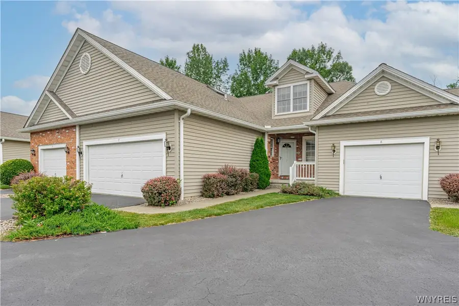 6861 Nickis Lane, Niagara Falls, NY 14304 - #2