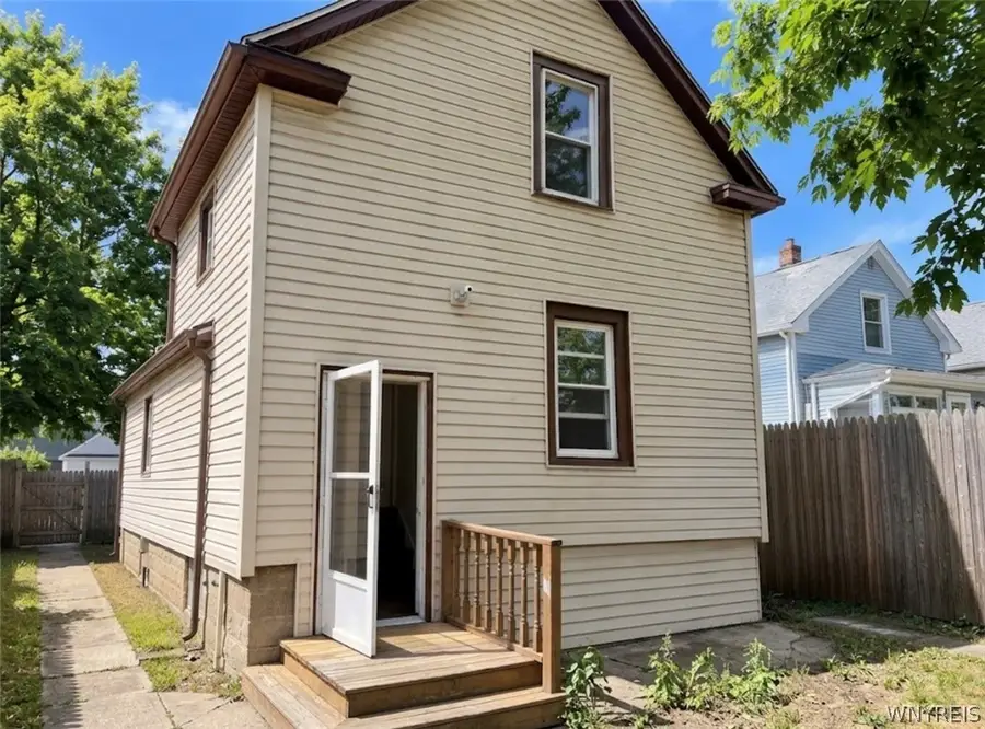 745 19th Street, Niagara Falls, NY 14301 - #2