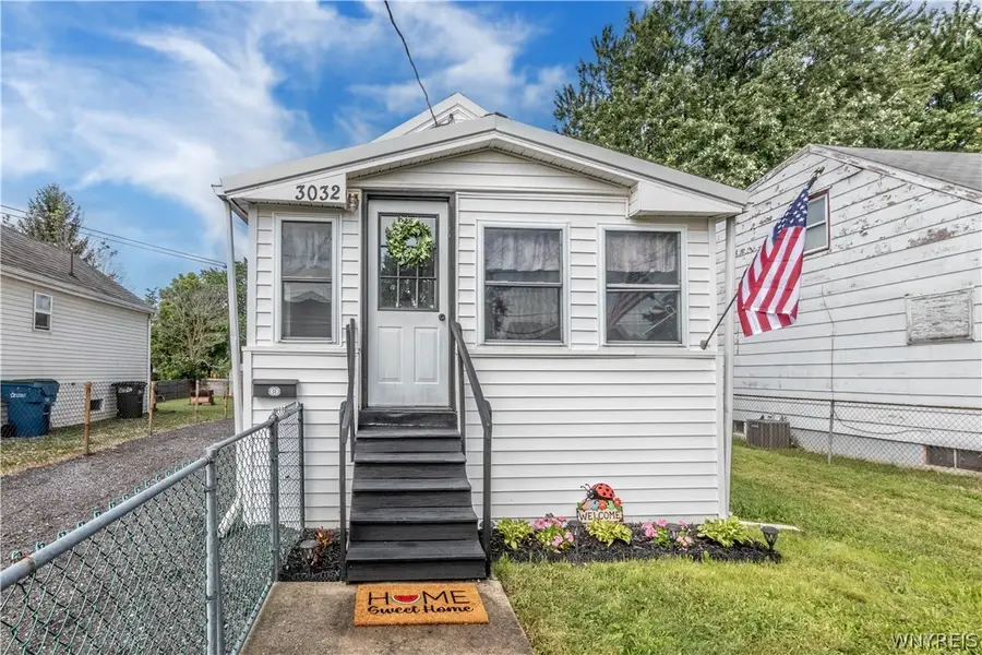3032 Petroleum St Street, Niagara Falls, NY 14305 - #2