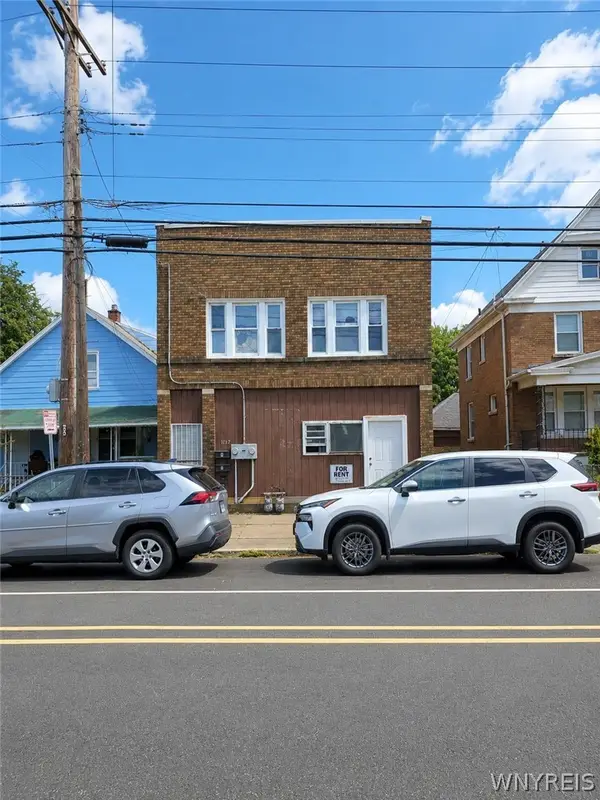 1727 Ferry Avenue, Niagara Falls, NY 14301