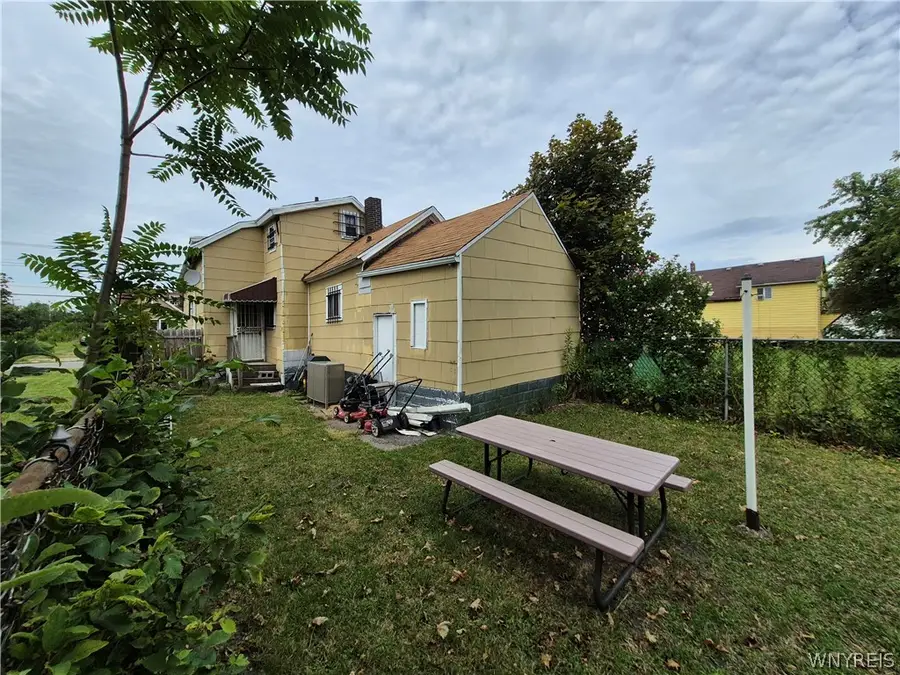 131 Ashley Street, Buffalo, NY 14212 - #2
