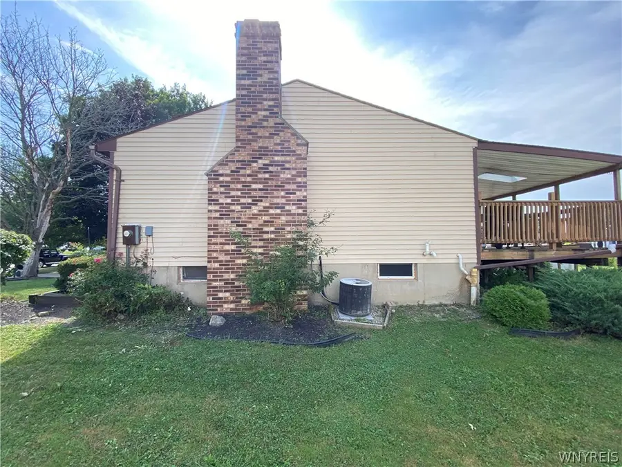 4040 Towers Place, Hamburg, NY 14075 - #2