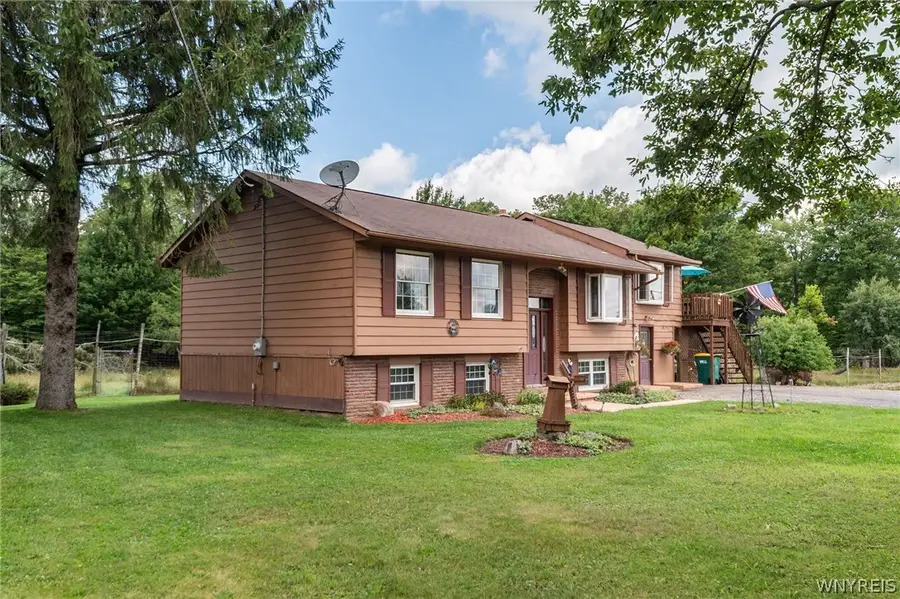 2025 Thomas Road, Varysburg, NY 14167 - #2