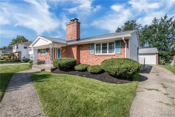 246 Sunrise Blvd, Williamsville, NY 14221