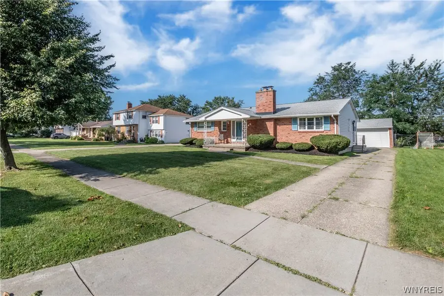 246 Sunrise Blvd, Williamsville, NY 14221 - #2