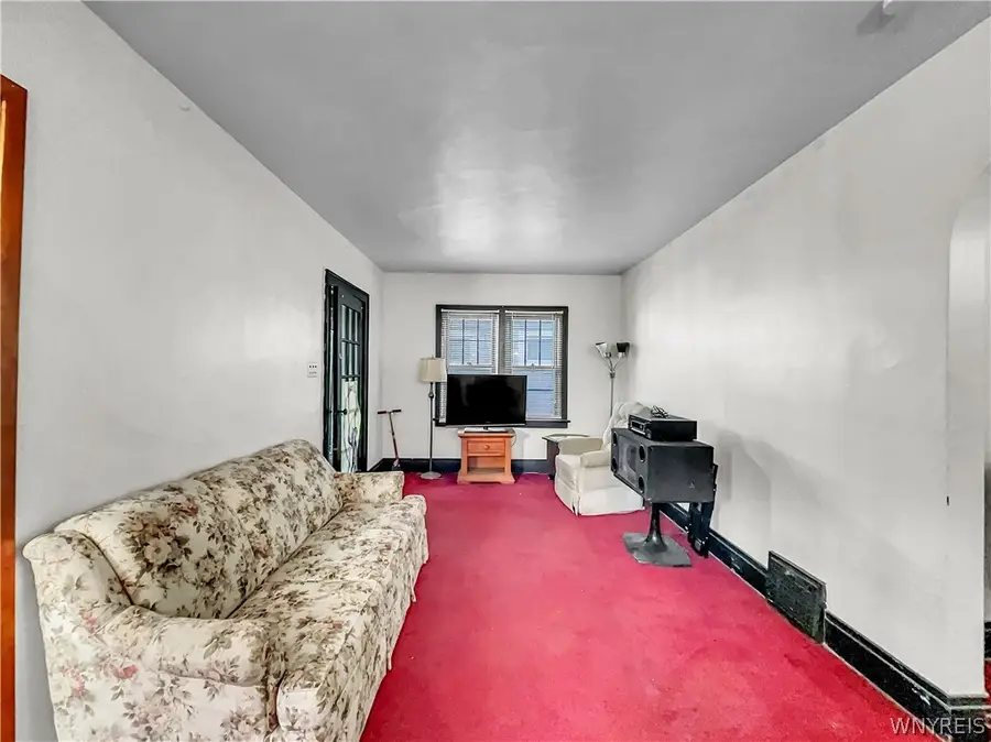 375 Winspear Avenue, Buffalo, NY 14215 - #2