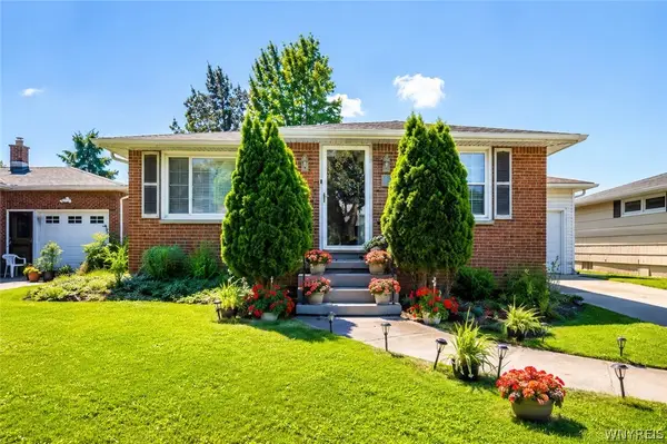 30 Augusta Avenue, Buffalo, NY 14226